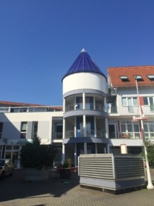 Element Feuer: blauer Turm in Bad Vilbel von Christiane Witt - Feng Shui Beratung Element Feuer: blauer Turm in Bad Vilbel von Christiane Witt - Feng Shui Beratung