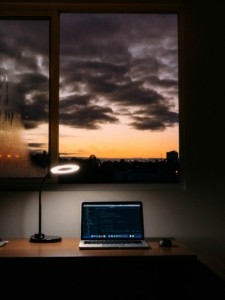 Arbeitsplatz bei Nacht - Christiane Witt - Feng Shui Beratung