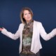 Christiane Witt schaut fragend Druckgröße